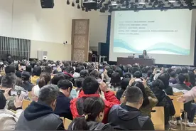 亲子关系中，如何与孩子共同成长？上海徐汇家长课堂开课图片