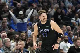 NBA | 绝无仅有！东契奇半场25+三双成历史第一人图片