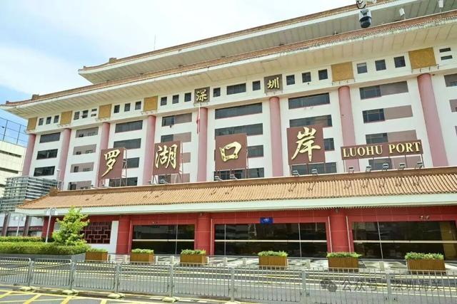 罗湖口岸：我在哈尔滨当“冰雕”