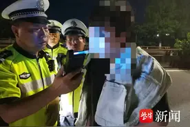 “石头剪刀布”谁输谁酒驾？这几个小伙玩得有点大，抓！图片