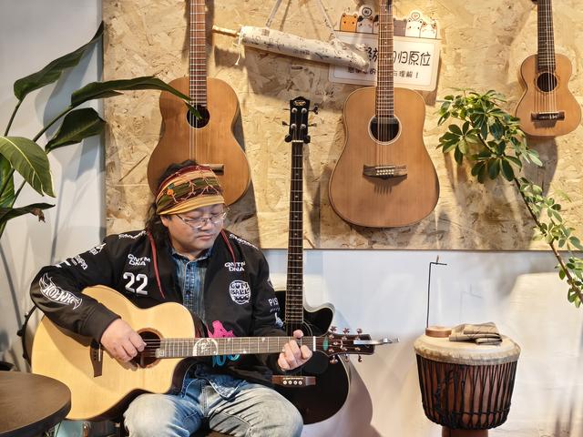 纵览·9张｜院子里的音乐人