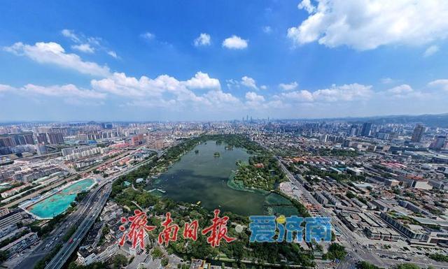 一年四季 泉在济南丨“棉花糖” 白云缀晴空 大明湖颜值爆表