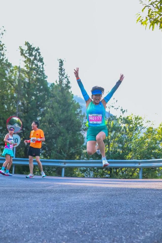 5公里登山赛，20分钟冲线！好运山东·2025淄博潭溪山首届登山挑战赛圆满落幕！