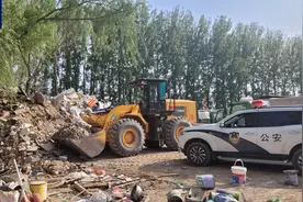 严打非法倾倒垃圾违法犯罪 北京警方已刑拘46人图片