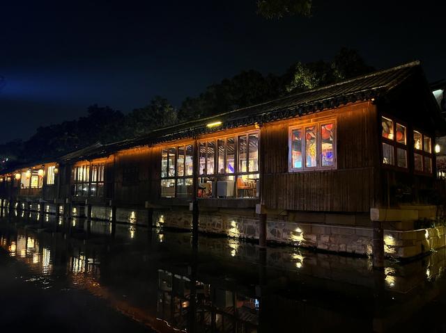 南浔夜韵：灯火与民生共绘新篇