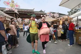 欢乐“青”城梦幻流动剧场上演，蟠龙天地秒变童话世界图片