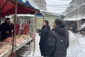 低温雨雪冰冻天气，果断封控！这个做法，救了命！图片