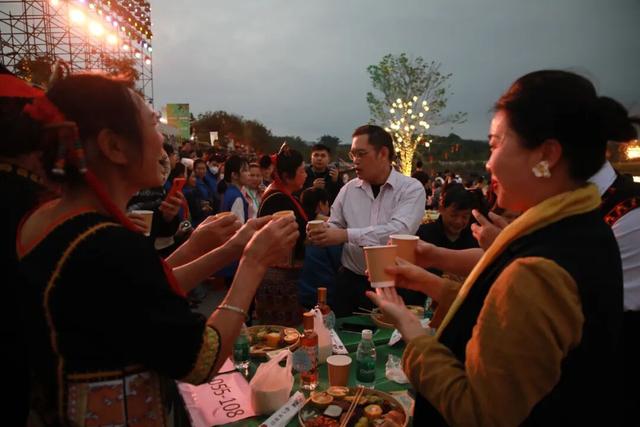 2025年白沙“啦奥门”雨林与您山兰文化活动启幕