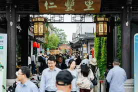 小巷仁丰里何以“直通”全国两会图片