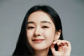 客串《花间令》出圈 郑合惠子：以剧本为先 代入角色顺应剧情 丨谈艺录图片