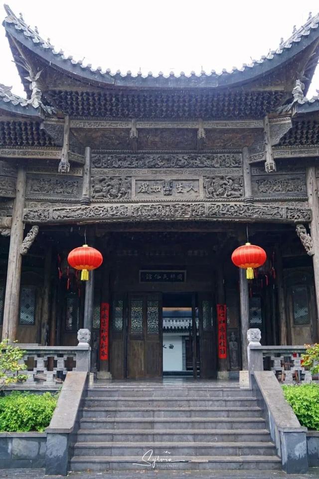 半岛聚焦丨假期天气、交通出行、旅行线路、生活服务……“十一”玩转青岛，最全攻略来了→