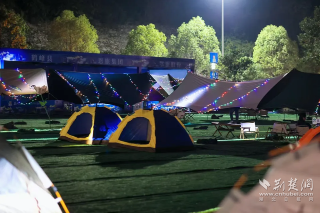 百辆房车汇聚地心谷，恩施州第二届露营大会即将启幕