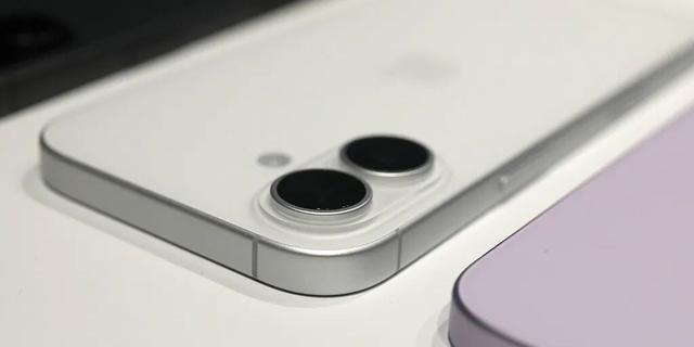 iPhone Air真机惊艳，一小时极限体验苹果秋季全系新品