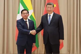 习近平会见缅甸领导人敏昂莱图片