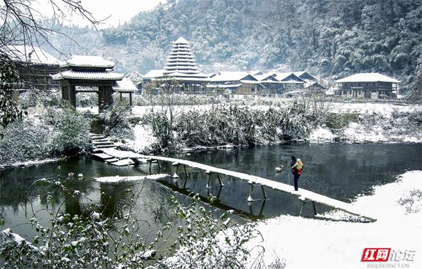 山水为幕，侗寨为景！看湖南上湘村如何美成“向往的生活”