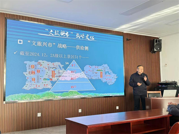 国际在线丨山海有情 冰雪辽宁 ：滑雪温泉喝羊汤 冬天的本溪值得来