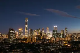 解码政府工作报告六大金融关键词 | 两会观察图片