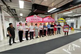 高州荔枝“闪现”珠海市九洲港码头，引发定制热图片