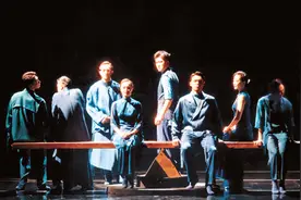 以舞剧式的奔流来“纪念永远年轻的《雷雨》”图片