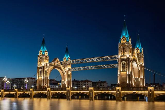 被低估的北疆县城，只去中转太可惜了