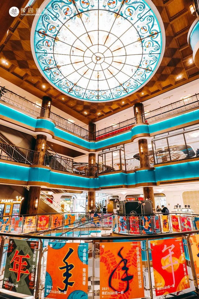 免费出片宝藏地！从外滩建筑到中式美学，你最喜欢哪一处？