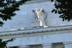 拐点来了？美联储年终“放鸽”，暗示明年或降息图片