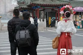 海报观察丨当量产的“公主”遍布全网，网红城市该做什么？图片