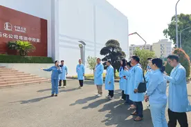 从“实”起向“新”出发，央省市媒体走进茂名石化，感受绿色发展图片