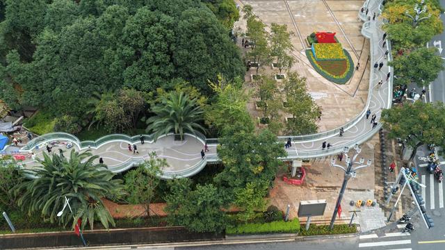 620米空中廊道串起千年风华，翠湖城市绿道展露昆明新脉动