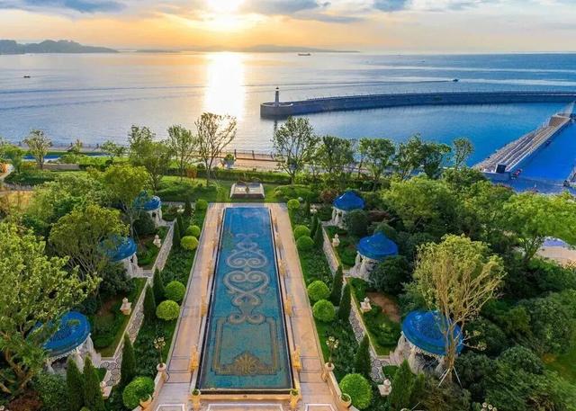 到青岛的火车、飞机票根别扔，近700项专属福利等你领！