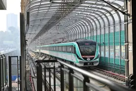 重庆轨道交通18号线开通 这些建设创下“第一”图片