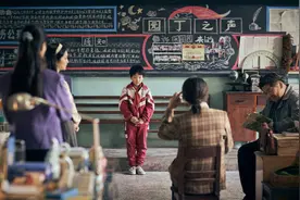 《朱同在三年级丢失了超能力》导演王子川：“童年对我来说是恐怖片”图片