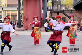 发放3000万元文旅专项消费券 “双节”假期将至 成都再掀“金九银十”消费新风潮｜成都发展图片