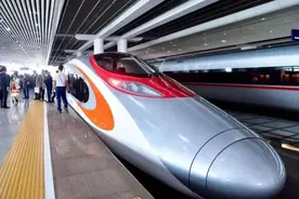 一天可免费改3次，广深港高铁更灵活图片