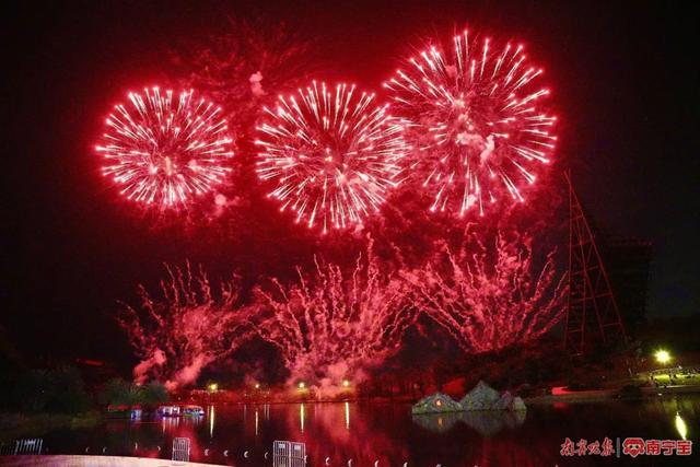 中秋、国庆期间，南宁这个地方有烟花秀→