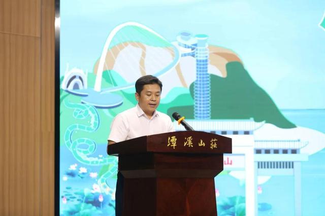一条高速与一座山的诗意邂逅！济南、潍坊区县融媒采访活动走进淄博潭溪山