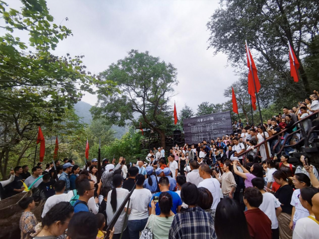 精准营销与暖心服务并举，天蒙景区十一假期实现双赢