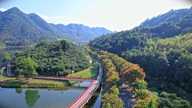 假期结束，快来一场错峰“治愈游”！