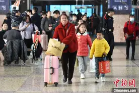 2025年春运开启 长沙火车站迎大客流图片