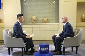 高端访谈丨专访塞尔维亚总理武切维奇图片