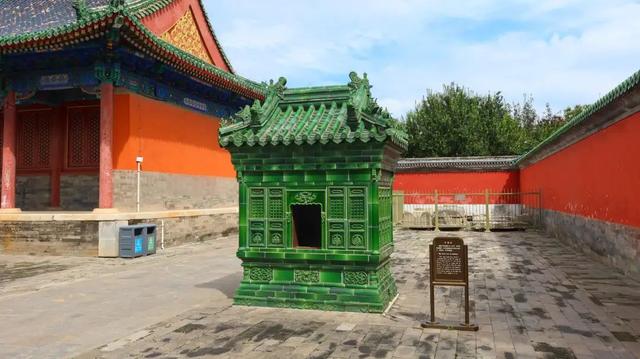 网友：约不上故宫的人，都去这里了！188位皇帝挤在一起，全国独此一处...