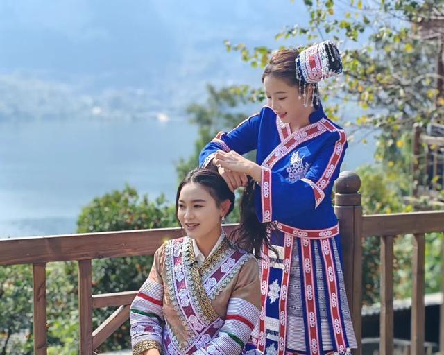 本周末，化屋村迎来一波打卡热