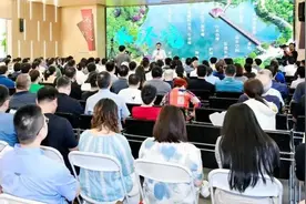 来为普陀区河道水环境治理献上一计图片