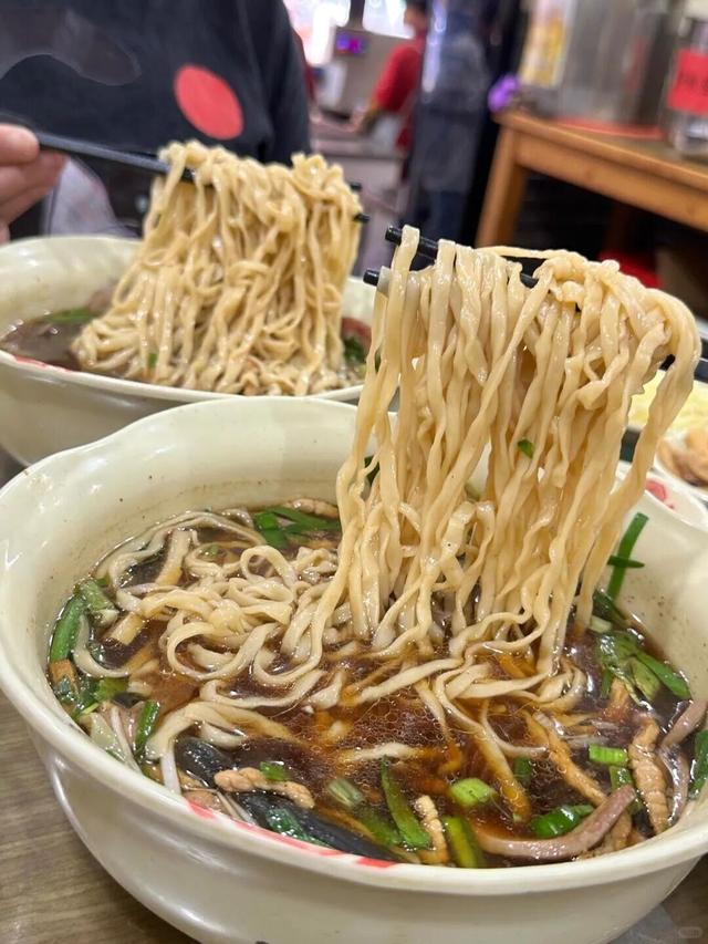 当代人需要的情绪价值，镇江给你！