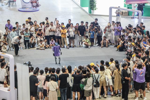 浙江桐乡乌镇开启青少年科技嘉年华