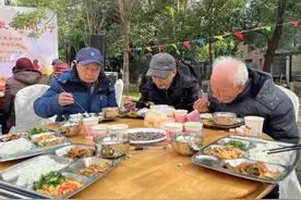 好吃又实惠！温江区涌泉街道第一家“社区食堂”开业图片