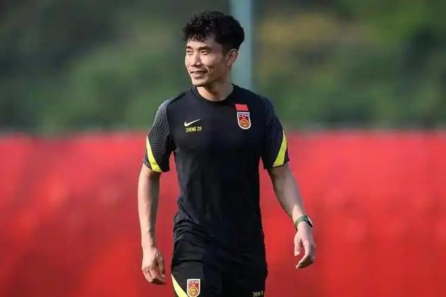 曝前国脚郑智接近青岛西海岸帅位