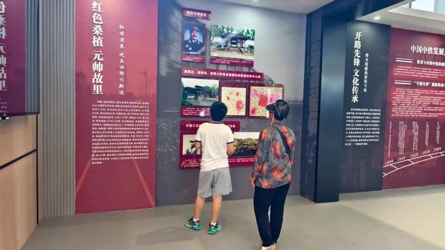高速服务区还能这么玩？这个国庆，桑植服务区等你来解锁惊喜！