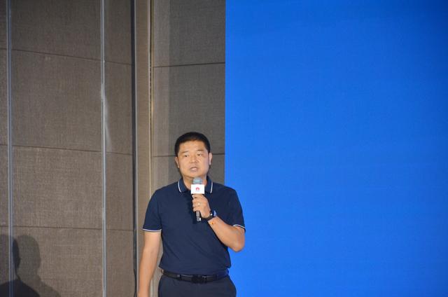 聚焦2025数博会 | 共建产业新生态 华为云CloudPond专属边缘云大会在贵阳举行
