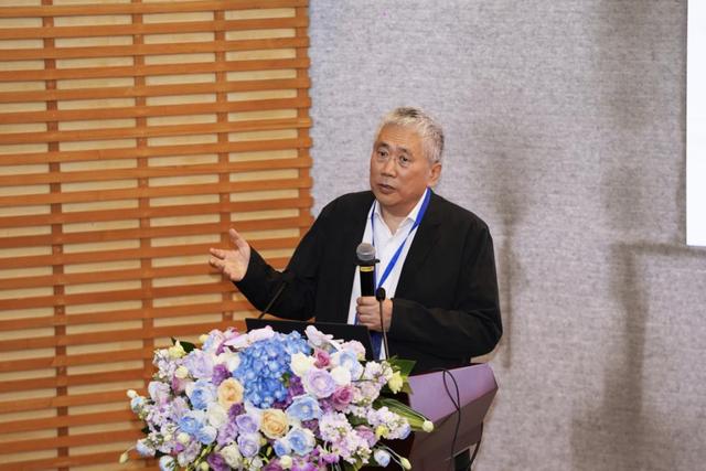 聚焦沉浸式通信与网媒融合，中兴通讯、深大、清华联合论坛在深成功举办